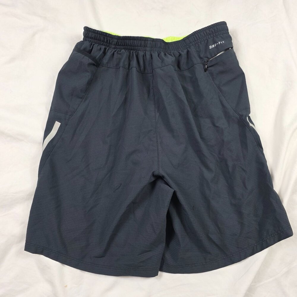 Nike Dri Fit Mens Medium Black Green Running Shorts Lightweight Breathable